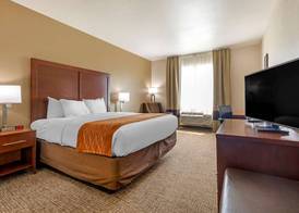 Comfort Inn Near UNT 5