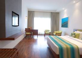 The Avenue Regent 5