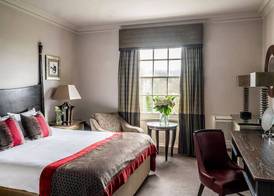 Wood Hall Hotel & Spa 5