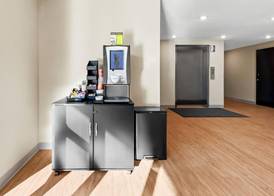 ECHO Suites Extended Stay by Wyndham Reno 3