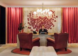 MYTHIC SANA Downtown Suites 3