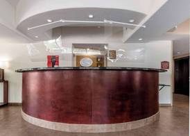 Comfort Suites Medical Center near Six Flags 2
