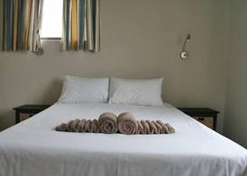Lagoon Chalets 5