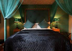 Glenskirlie Castle Hotel 5