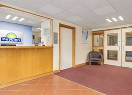 Days Inn by Wyndham Winchester M3 2