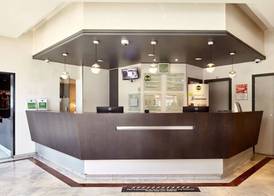 B&B HOTEL Saint-Quentin-en-Yvelines Centre Gare 4 étoiles 2