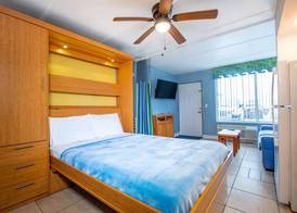 Fantasy Island Resort, Daytona Beach Shores 4