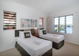 Family Beach House at Sebel Twin Waters Resort 5