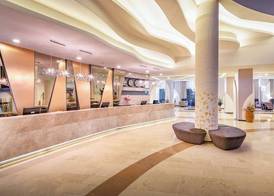 Gravel Hotels Select 3
