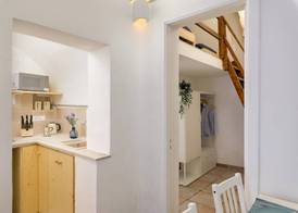 Cozy Historic Home by Wonderful Italy 4