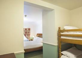 Newby Bridge Hotel 5