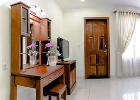 HAMPTONS Apartments 4