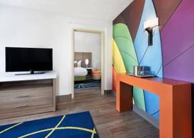 Hotel Indigo CLEVELAND-BEACHWOOD by IHG 5