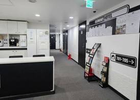 Ekonomy Hotel Myeongdong Premier 2