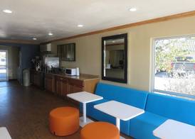 Howard Johnson by Wyndham Odessa TX 3