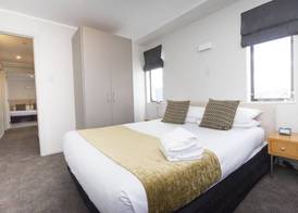 Quest on Johnston Serviced Apartments 4