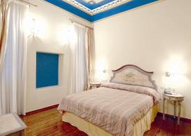 Palaiologos Luxury City Hotel 5