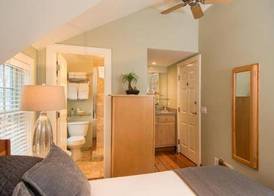 8 Dyer Hotel 4