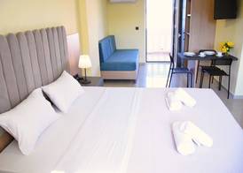 Eden Beach Hotel 3