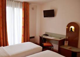 Elema Hotels Beauvais ex Hostellerie Saint Vincent Beauvais Aeroport 4