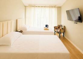 Kein Hotel 4
