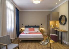 Viaggio Elegant Rooms 5