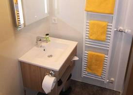 Hotel Sunny Side Up 5
