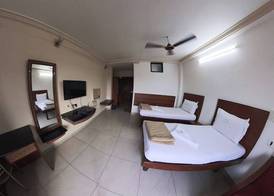 Hotel adithya 4