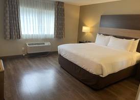 MainStay Suites Columbus near Fort Benning 5