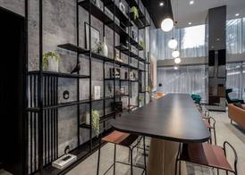 Travelodge Hotel Melbourne Docklands 4