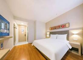 HanTing Hotel (Shanghai Xizang North Road Subway Station) 2