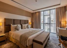 2H Hotel 2