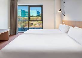 B&B HOTEL Barcelona Sant Cugat 5