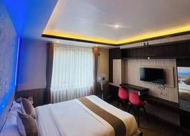 Pine Tree Resort 4