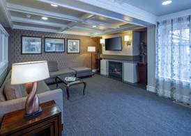 Red Lion Hotel Bellevue 4