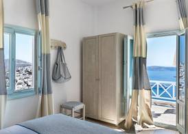 Blue Dolphins Apartments 4