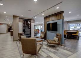 TownePlace Suites by Marriott Houston Hobby Airport 5