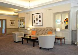 Bromley Court Hotel London 4