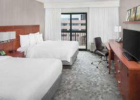 Courtyard By Marriott Jersey City Newport 4