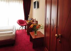 Hotel Santo 4