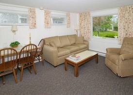 Brant Point Courtyard 5