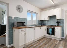 Fern Cottage - Dog Friendly Cottage with Hot Tub 3