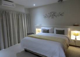 Dunton Guest House 3