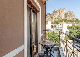 Toti Boutique Rooms 3