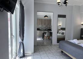 Airport Suites Michelle 4