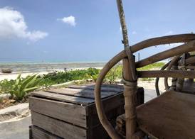 Blue Earth Beach Bungalows 4