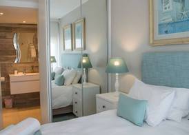 1002 Bermudas - by Stay in Umhlanga 3