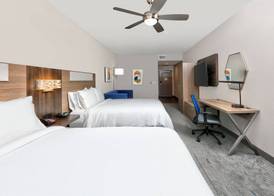 Holiday Inn Express & Suites NORTH DALLAS AT PRESTON by IHG 2