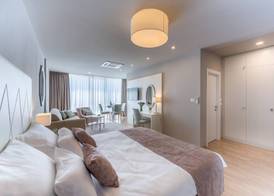 Apartments & Rooms Preelook 3