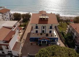 Sea Garden Hotel 4